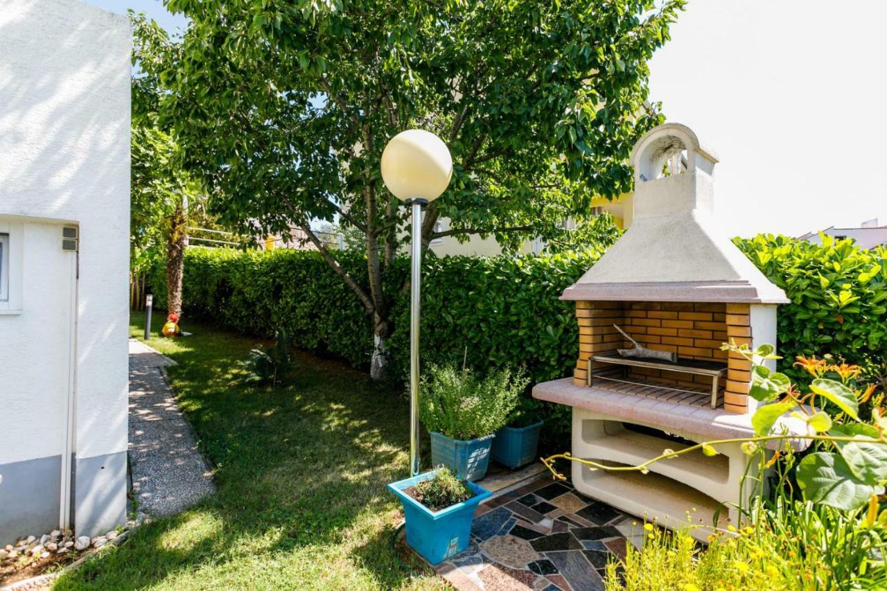 Guesthouse Halilagic Крк Экстерьер фото