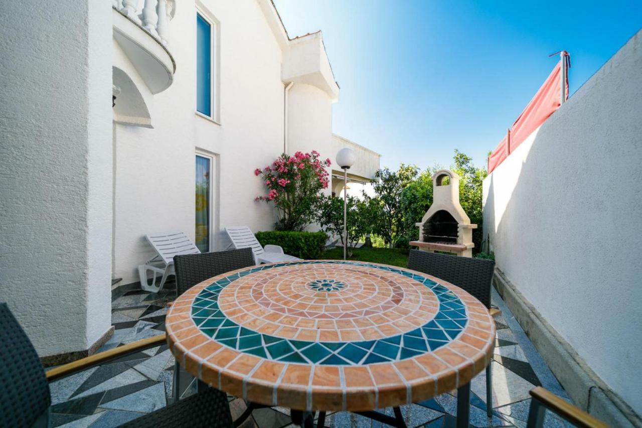 Guesthouse Halilagic Крк Экстерьер фото